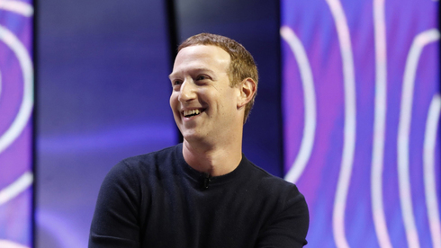 מייסד פייסבוק, מארק צוקרברג. משתמש בבעלי העסקים כבחומת מגן, צילום: בלומברג