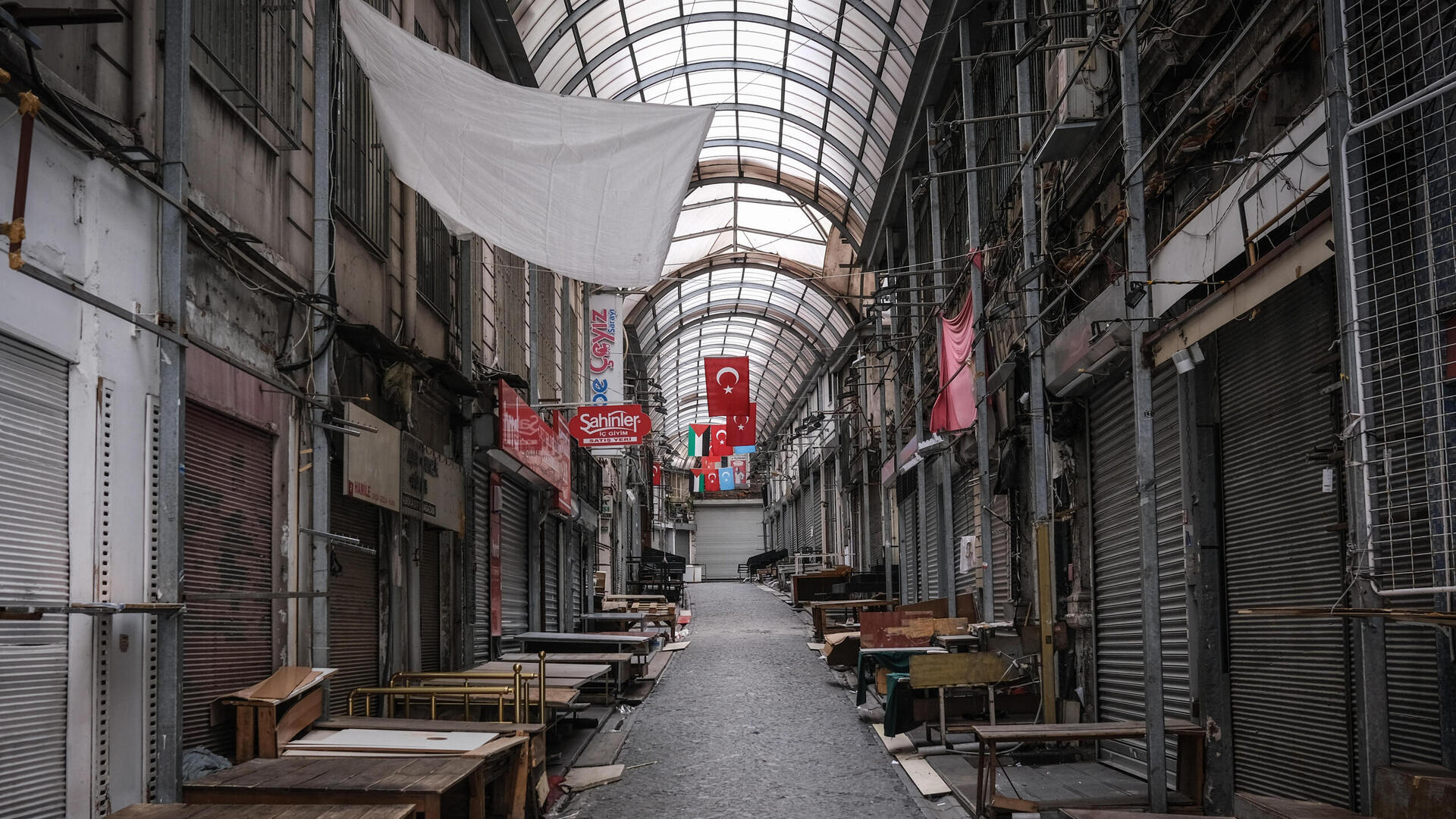 שוק סגור באיסטנבול טורקיה סגר קורונה