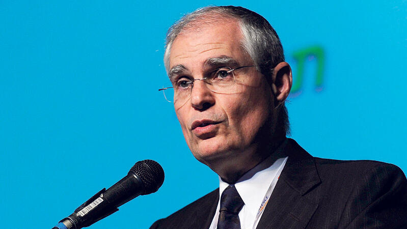 ארי קלמן מנכ"ל מנורה