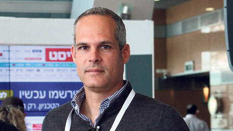 מימין גיורא אקרשטיין ו צבי אקרשטיין