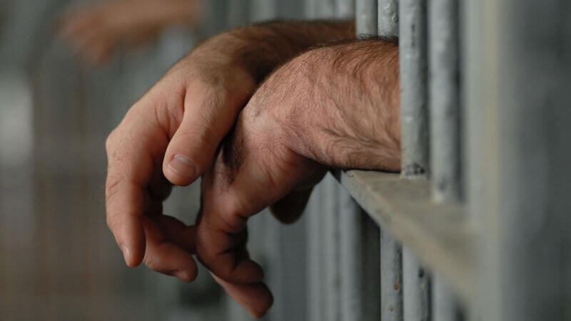 תא של בית סוהר כלא מאסר משטרה פשע פושעים בית משפט