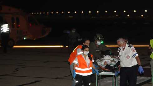 פינוי פצועים לבית חולים רמב"ם בעקבות האסון, צילום: אלעד גרשגורן