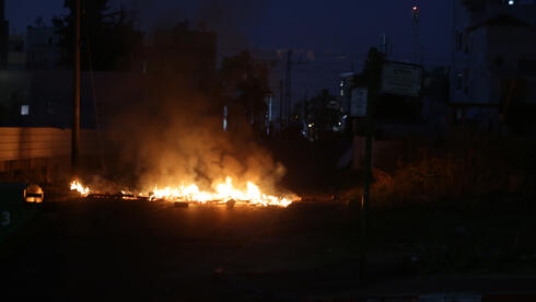 מהומות בלוד במהלך מבצע שומר החומות, צילום: אלכס קולומוסיקי