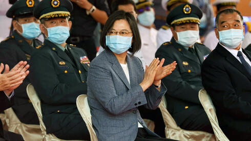 נשיאת טייוואן טסאי אינג־וון. מתרגשת לקראת בואנו, צילום: רויטרס