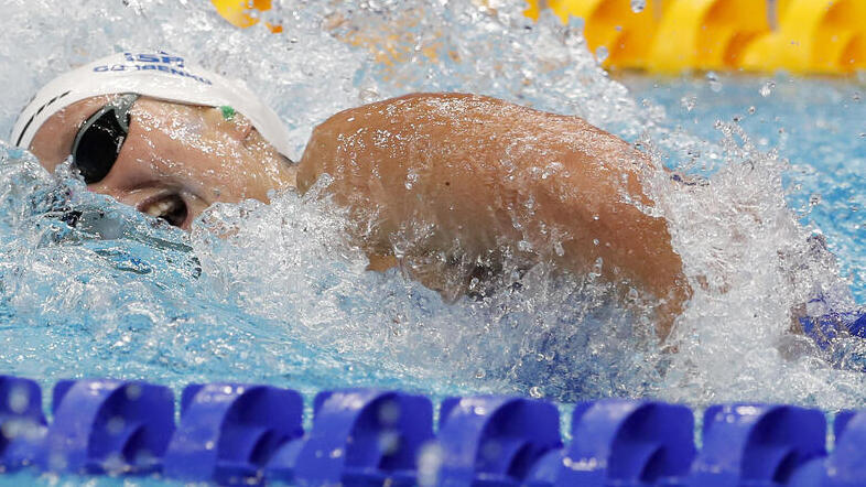 היסטוריה בבריכה: אנסטסיה גורבנקו בת ה-17 אלופת אירופה בשחייה