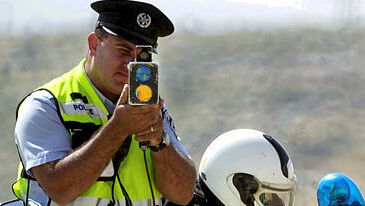 משרד התחבורה מקדם: יותר סמכויות לשוטרים, ענישה מחמירה לנהגים
