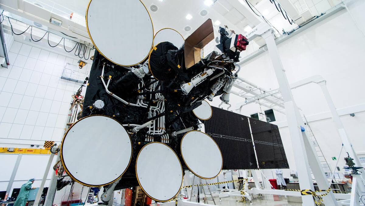 לוויין עמוס 4 חלל תקשורת לווין לויין