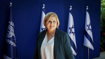  אורנה ברביבאי שרת הכלכלה 