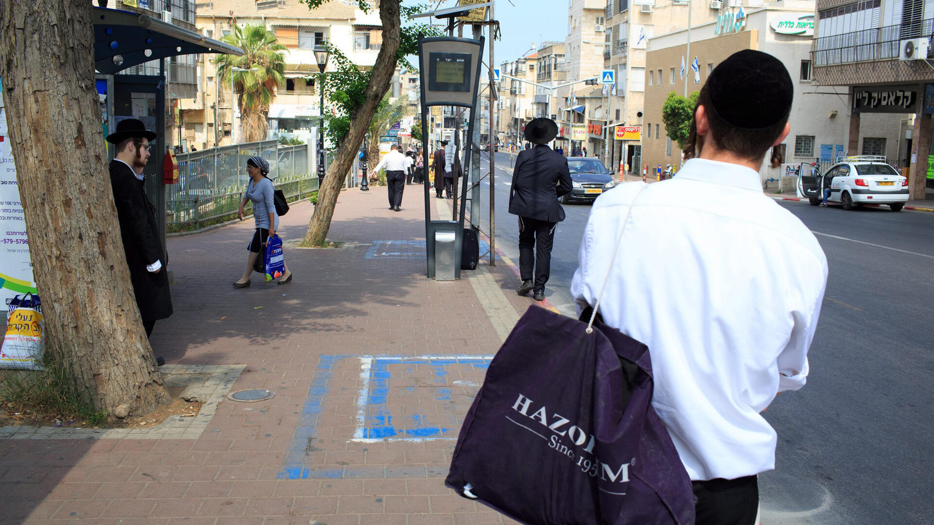 חרדים ב בני ברק