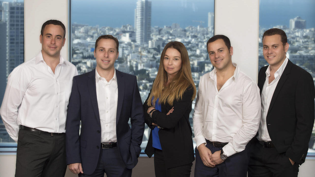 בעלי גינדי החזקות