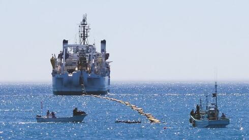 צילום: Google מזרחי טפחות, כלל ביטוח, מנורה מבטחים ומור במגעים להצטרפות לרכישת אקסלרה