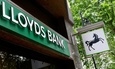 Lloyds Bank בריטניה, צילום: AP