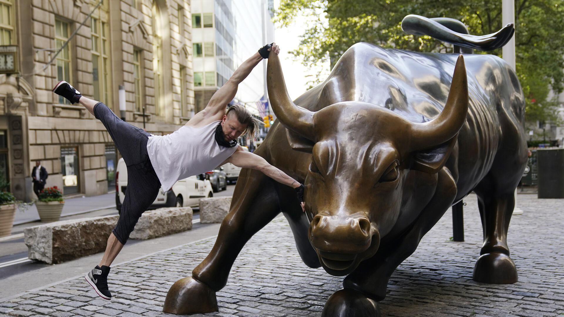 השור המסתער, הרובע הפיננסי של מנהטן