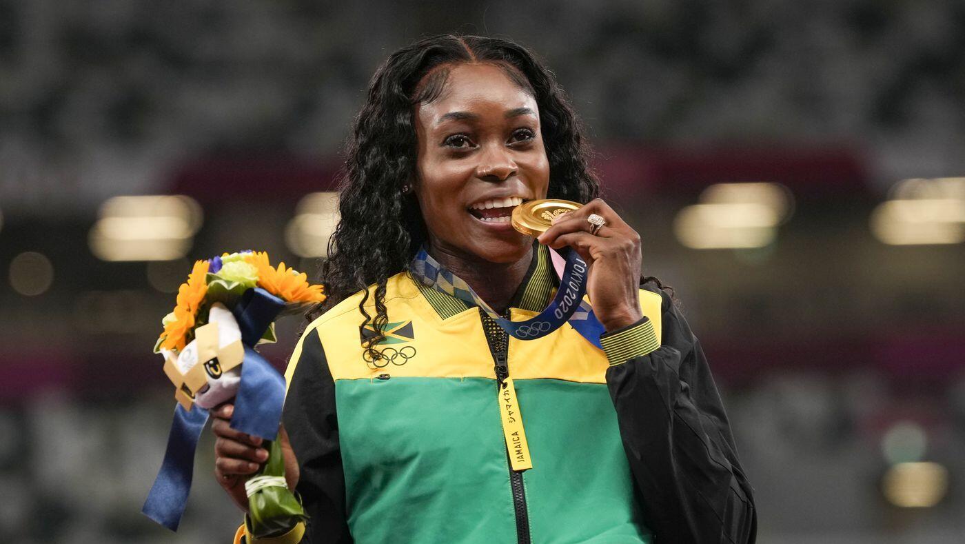 איליין תומפסון הרה מדליית זהב 100 מטר 200 מטר טוקיו 2020