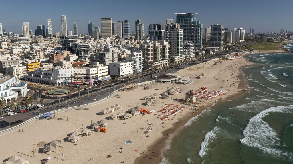 תל אביב חוף הים טיילת 