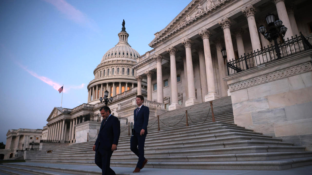 סנאטורים אמריקאים קוראים לחקור את עסקת מיקרוסופט-אקטיוויז&#39;ן