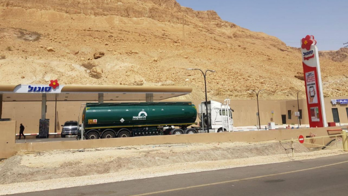דלקנים אוניברסיליים ביותר מ-600 תחנות דלק בישראל. זיו השקעות בע״מ. 