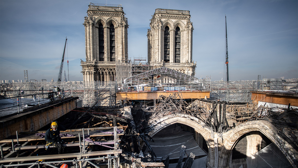 שנתיים אחרי השריפה בפריז: חיזוק קתדרלת נוטרדאם הסתיים, עכשיו יתחיל השחזור