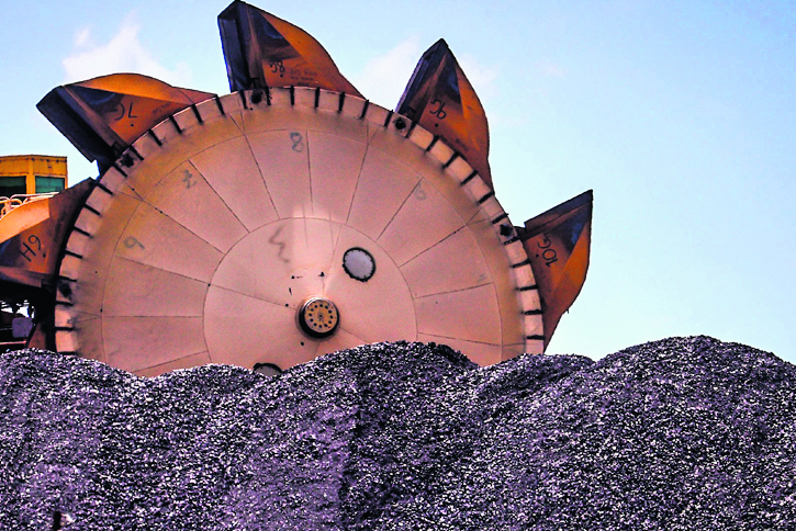 כריית פחם ב ניוקאסל אוסטרליה חדש