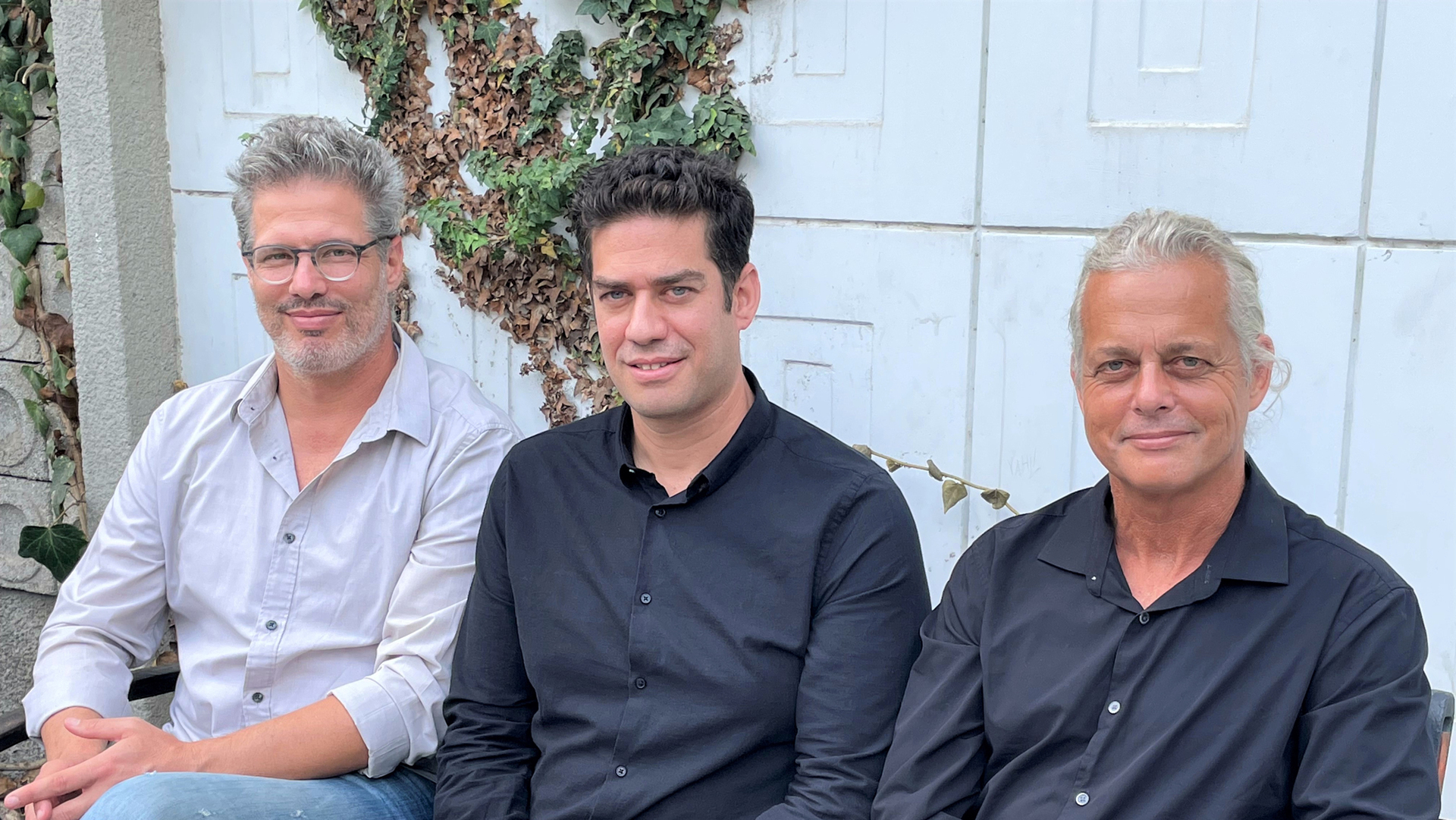 מימין גיא ועדיה רועי רודוי גיא זוקין השותפים ב קוגיטו קפיטל