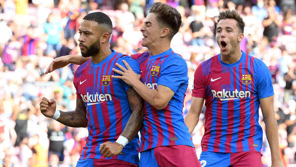 ספוטיפיי באה לעזרת ברצלונה. האם זה מספיק?