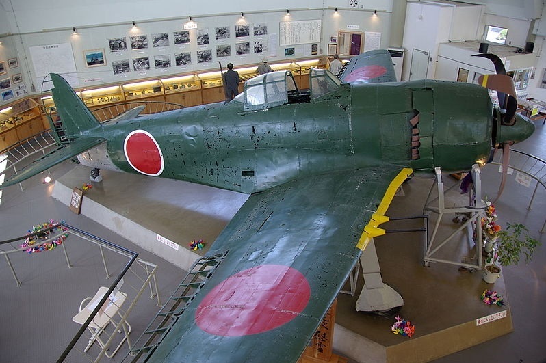 הקברניט יפן שידן מטוס קרב
