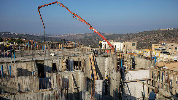 הממשל מעלה הילוך: ארה"ב הטילה סנקציות על תנועת אמנה