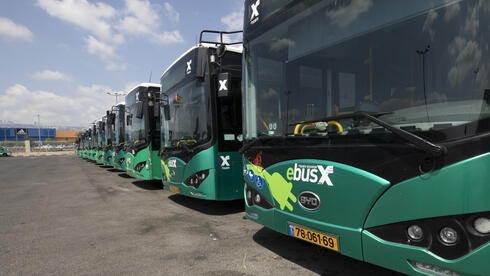 התחבורה הציבורית חוזרת לפעילות באופן הדרגתי; הרכבת תמשיך לפעול במתכונת חירום