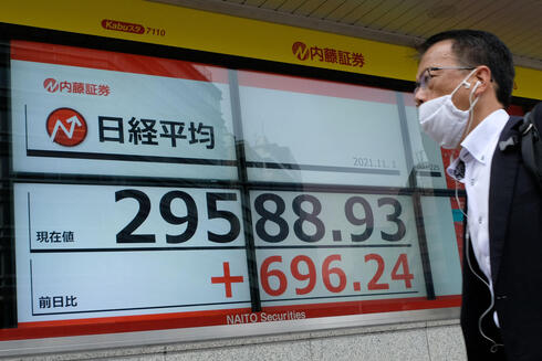 הבורסה בטוקיו, יפן, צילום: AFP