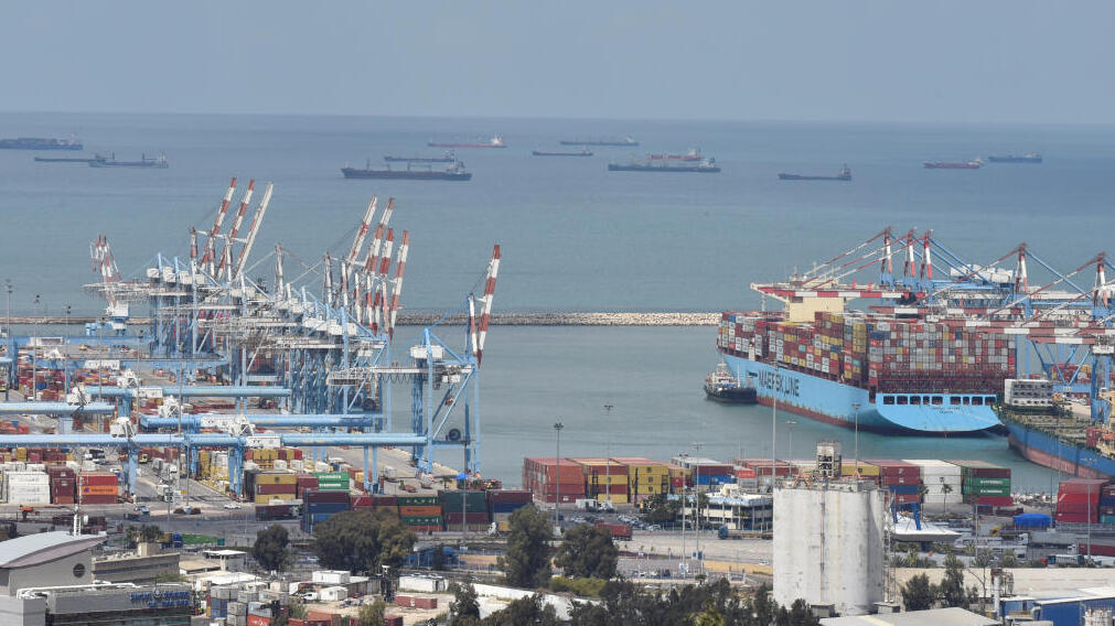 לפני ההכרעה הביטחונית בעניינם: הטורקים כבר מנסים להטיל עוגן בנמל חיפה