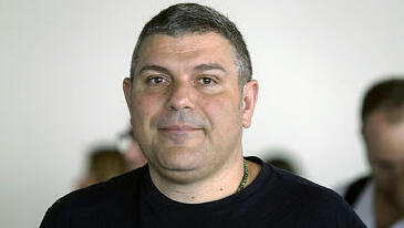 טדי שגיא (עמית שעל) טדי שגיא