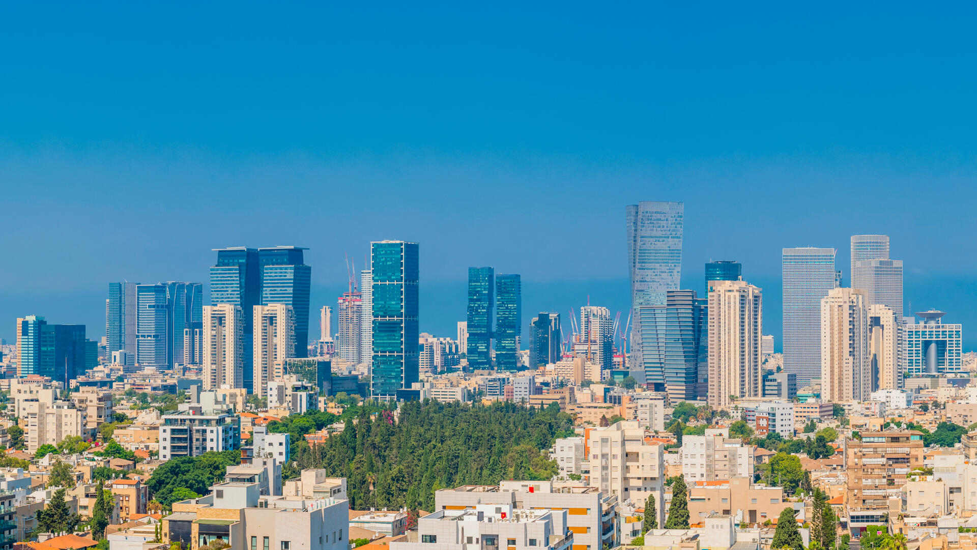 תל אביב מגדלים 