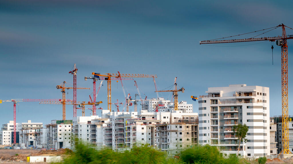 בנייה דיור נדל"ן אשקלון מנופים 