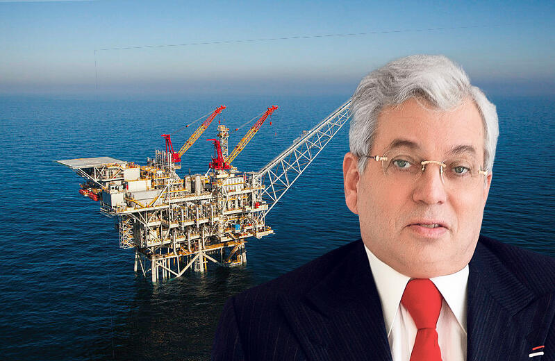 אהרון פרנקל. מערך של שיתופי פעולה עסקיים עם השותפים השונים במאגר הגז תמר אהרון פרנקל על רקע מאגר תמר