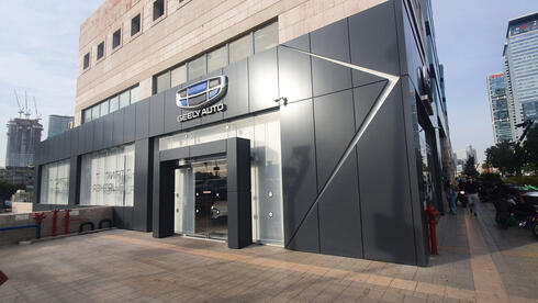 משרד התחבורה שוב מאריך זיכיונות יבוא רק ב-3 חודשים