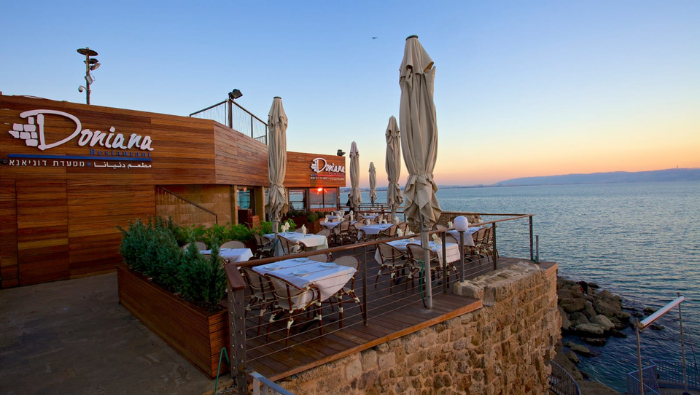 דוניאנא - מסעדה על שפת הים בעכו