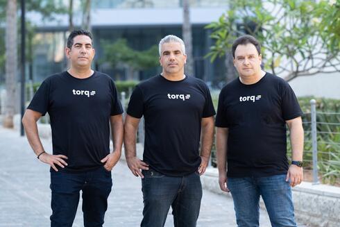 מימין: לאוניד בלקינד (CTO), עופר סמדרי (CEO) ואלדד לבני  (CINO), מייסדי טורק, צילום: גיא חמוי