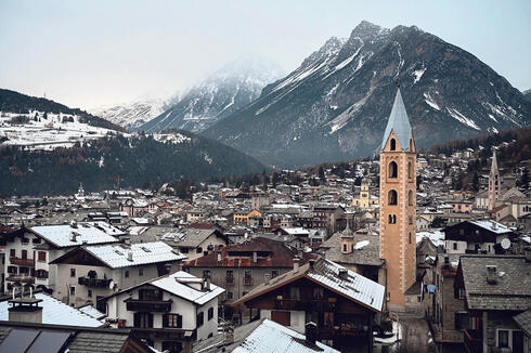 אתר סקי בורמיו באלפים האיטלקיים, צילום: איי אף פי