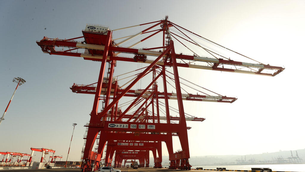 רשות התחרות תבדוק אם עובדי נמל חיפה איימו על אונייה שביקשה לפרוק בנמל המפרץ