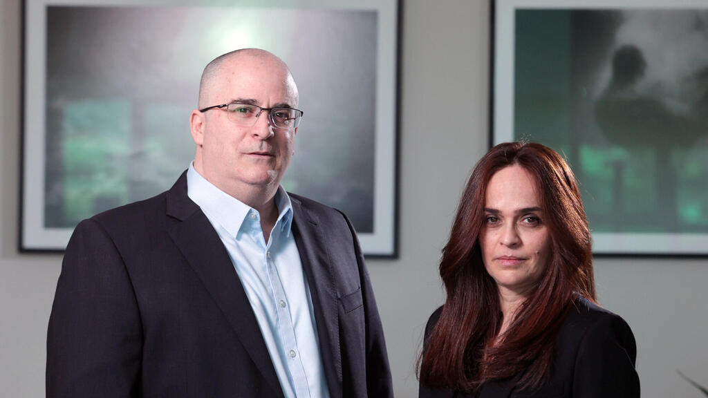 Alon snd Paula Segev, co-CEOs of Solaer (Orel Cohen) פאולה ילין שגב ו אלון שגב בעלי השליטה של חברת סולאיר חברה ליצור אנרגיה סולארית