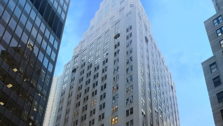 כלל ומנורה רוכשות מגדל בניו יורק תמורת 247 מיליון דולר