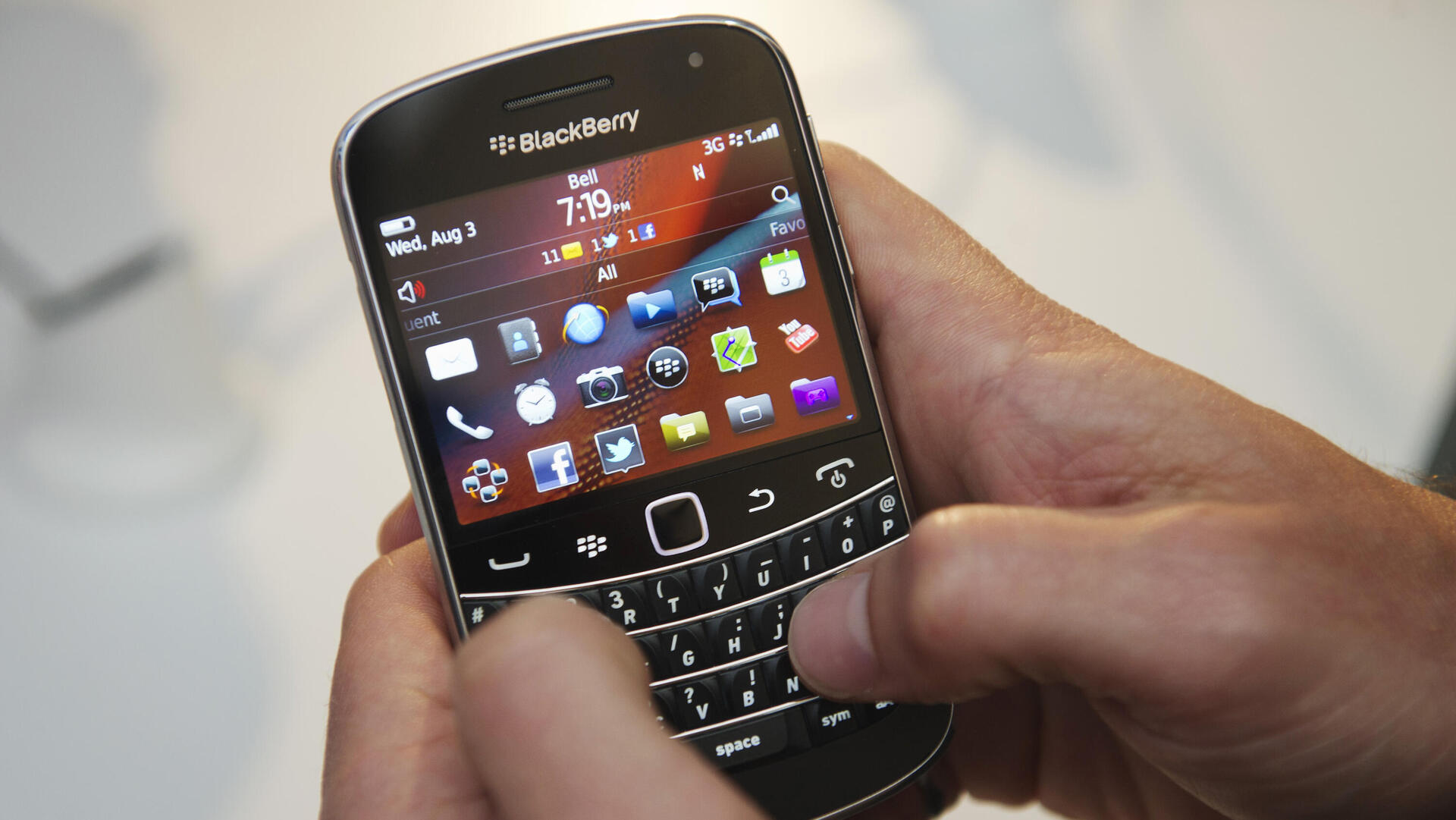 טלפון נייד בלקברי BlackBerry