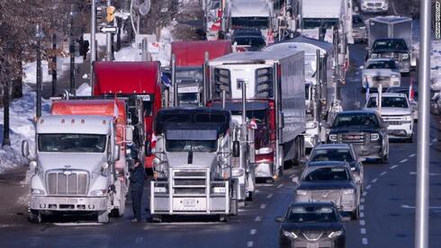 הפגנת נהגי משאיות בקנדה, צילום: AP