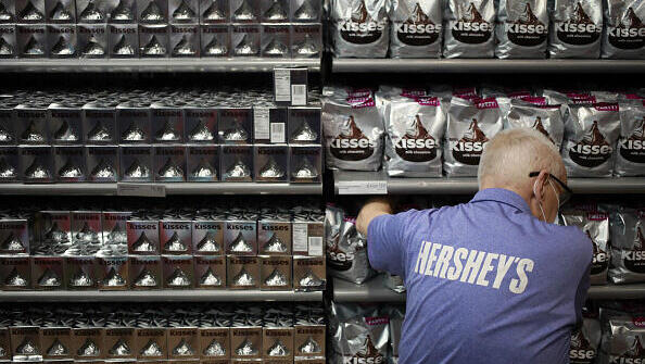 תביעה ייצוגית נגד הרשי בארה&quot;ב: מוכרת שוקולד עם רמות מזיקות של מתכות כבדות