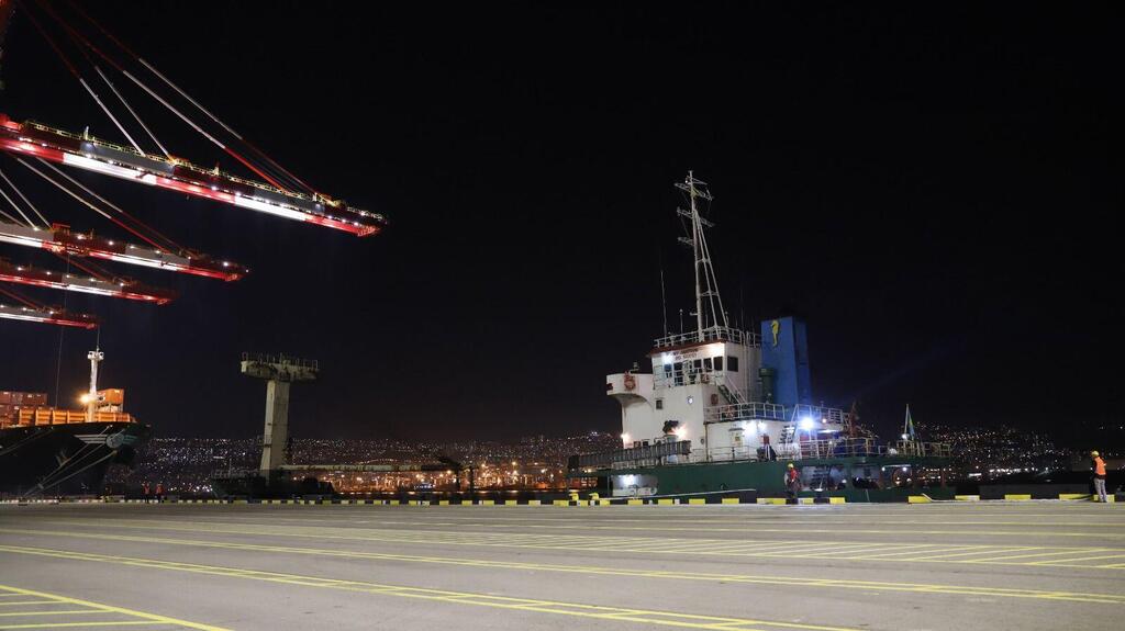 SIPG חברה סינית נמל נמלים