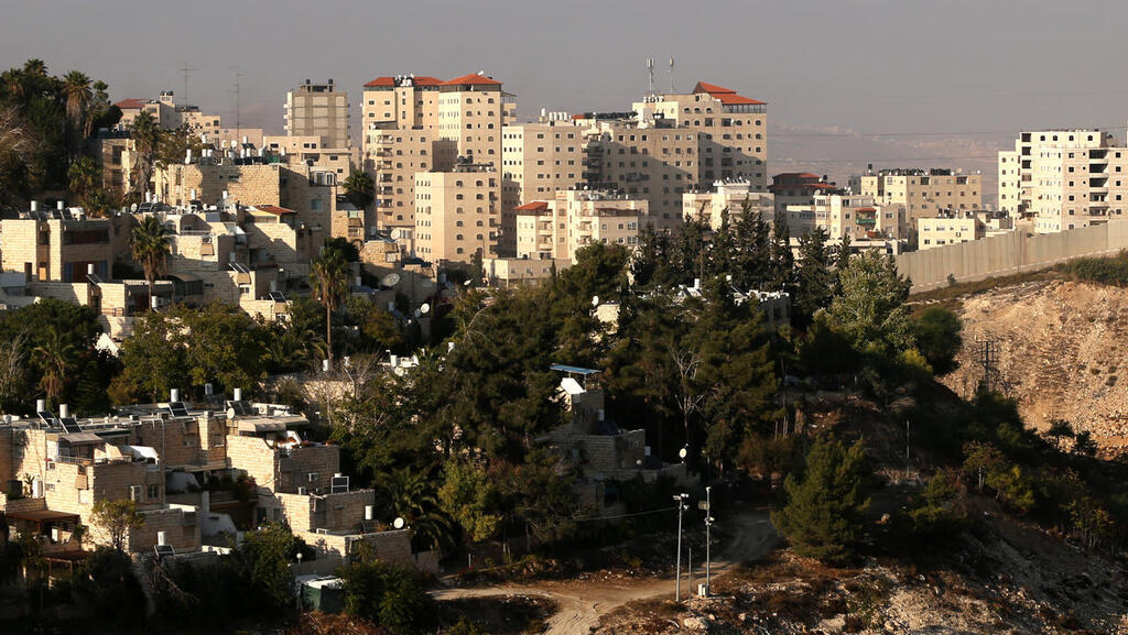 בכמה נמכרה דירת 6 חדרים בגבעה הצרפתית בירושלים?