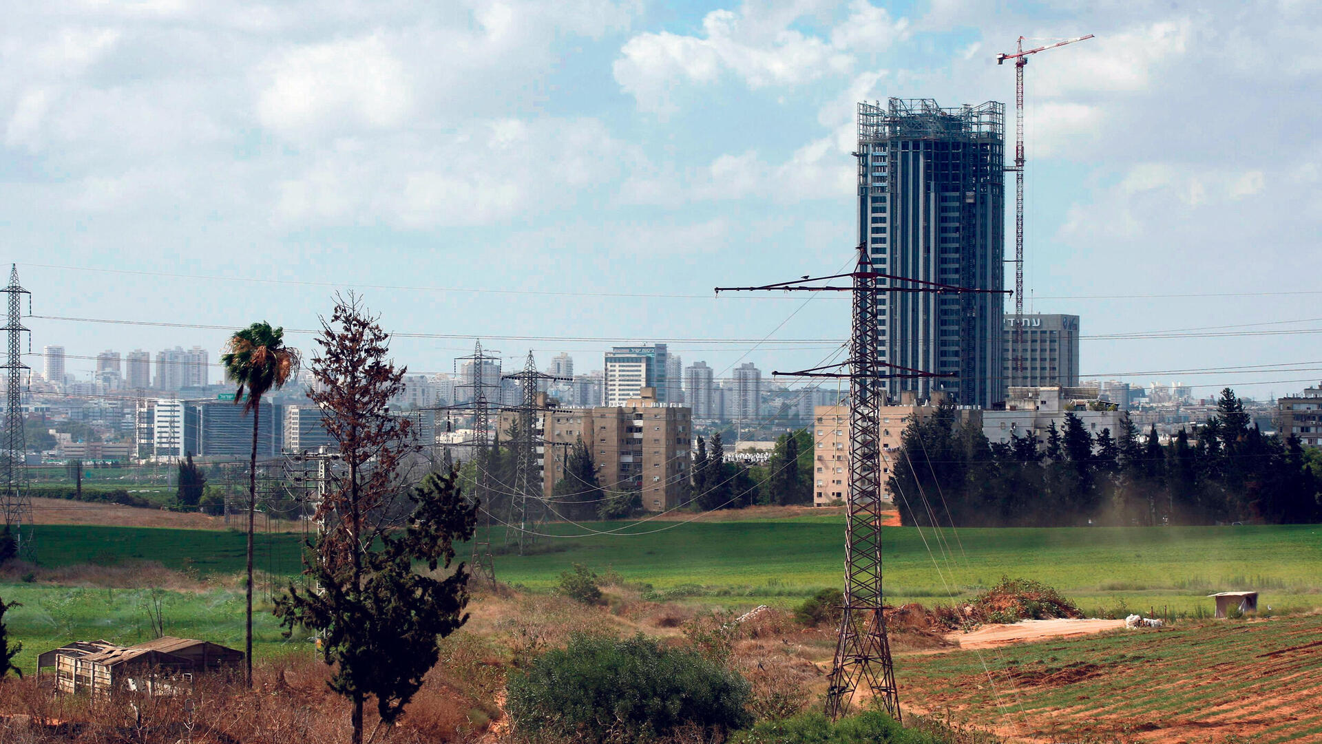 שטח קרקע רמת השרון