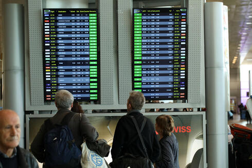 לוח טיסות. חברות התעופה סוחרות בחלונות הזמן, צילום: ענר גרין