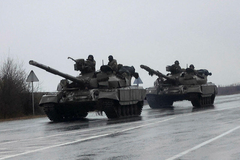 טנקים רוסים בדרך ל אוקראינה