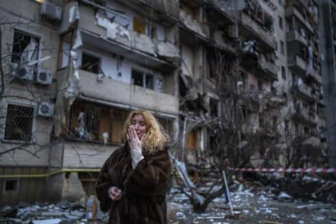 קייב. בניינים ניזוקו קשות מהתקיפה הרוסית, צילום: AP